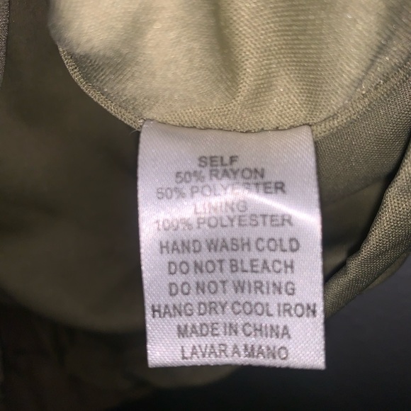 Romper - Picture 4 of 4